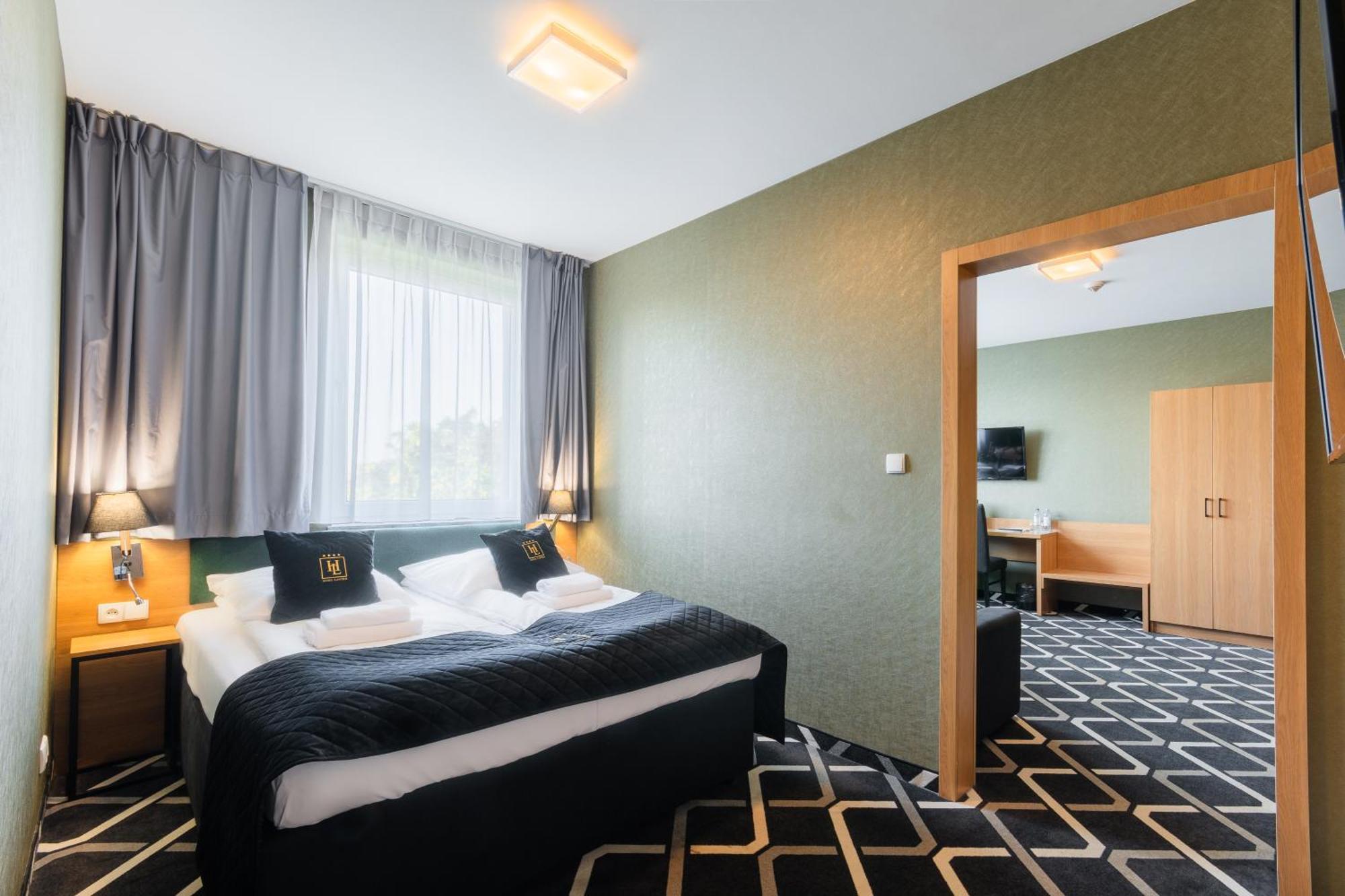 Hotel Lantier Bytom - Katowice - Chorzow Экстерьер фото