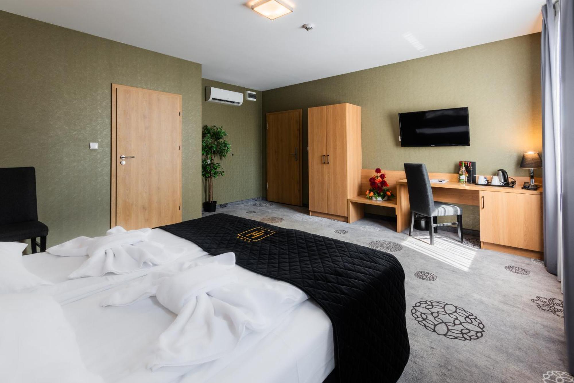 Hotel Lantier Bytom - Katowice - Chorzow Экстерьер фото